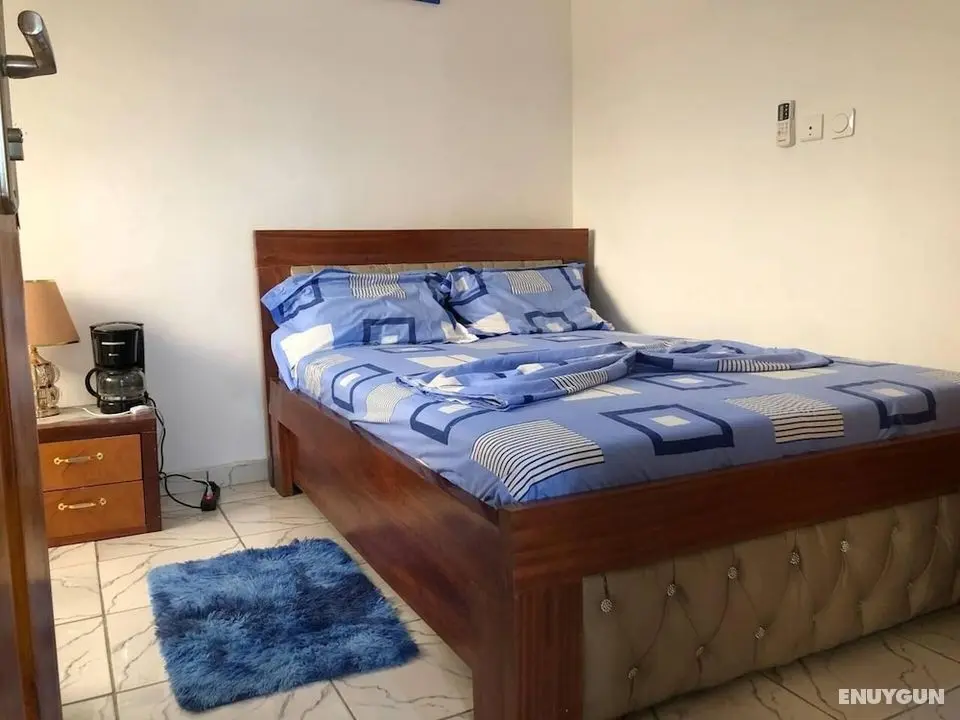 Guesthouse A4 Fustel City Bonamoussadi Santa Lucia - Oda