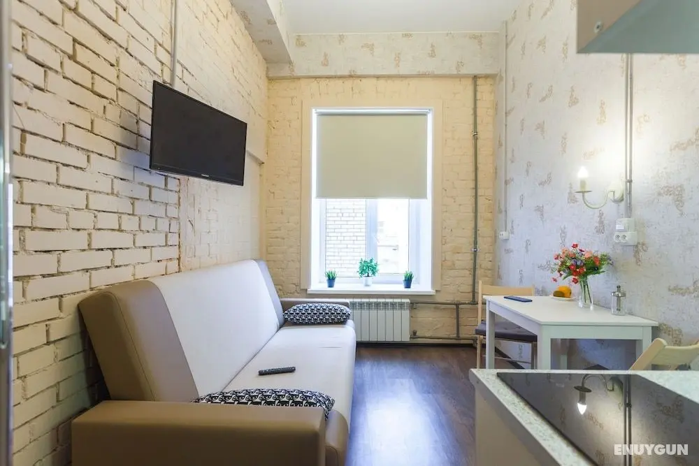 Guests Love Syezhinskaya - Öne Çıkan Resim