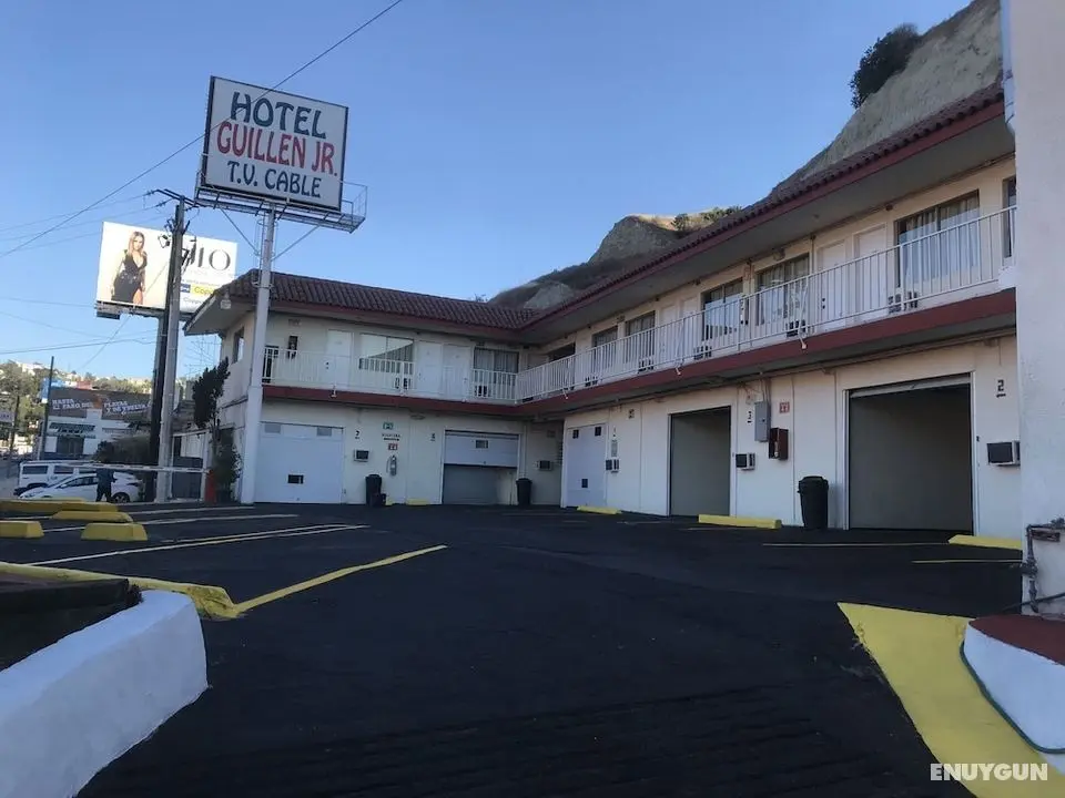 Hotel Guillen Jr - Dış Mekan