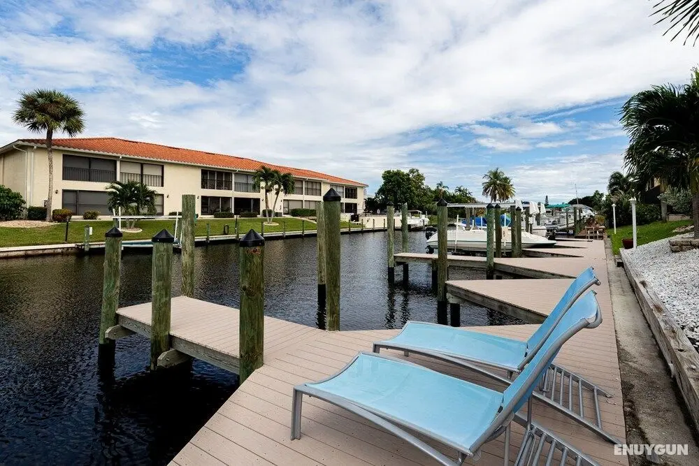 Gulf Access #B 2-bedroom w/ Heated Pool - Havuz