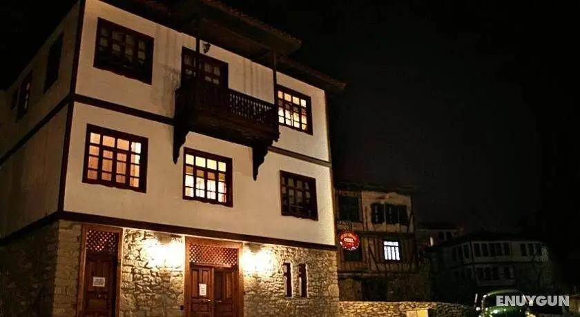 Güney Konak - Dış Mekan