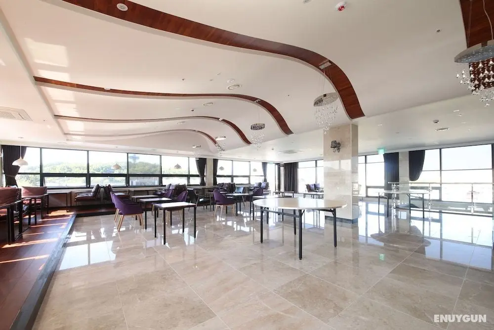 Gwangju Hotel Bentley Tourist Hotel Chungjang - Lobi