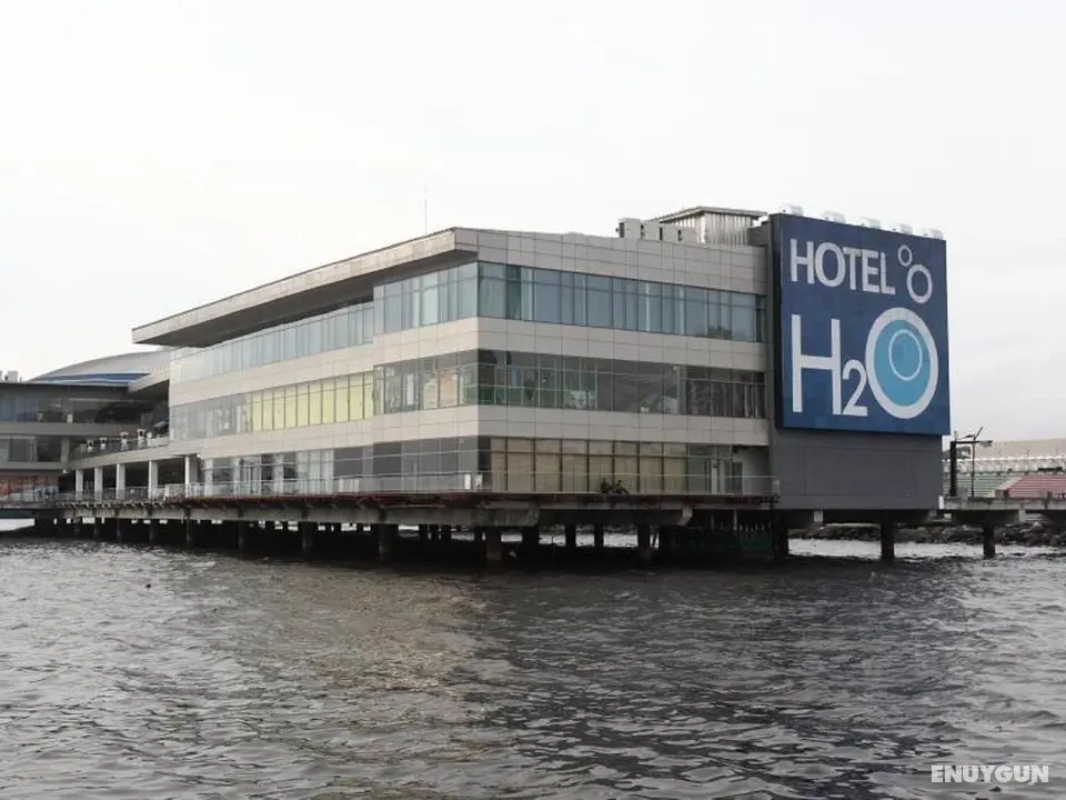 Hotel H2O - Genel