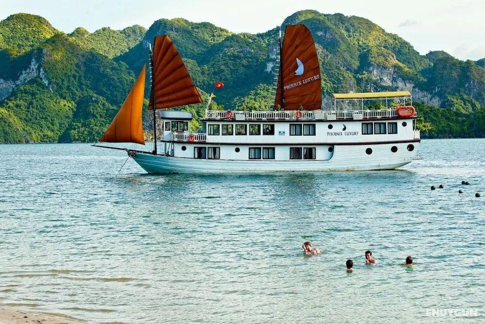 Halong Phoenix Cruiser - Öne Çıkan Resim
