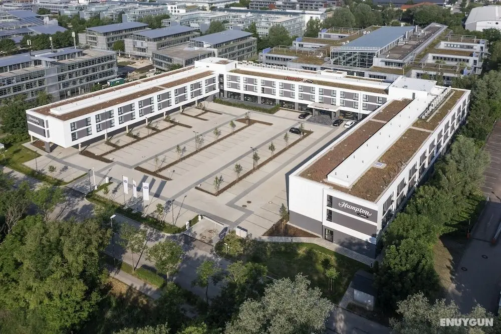 Hampton by Hilton Munich Airport South - Dış Mekan