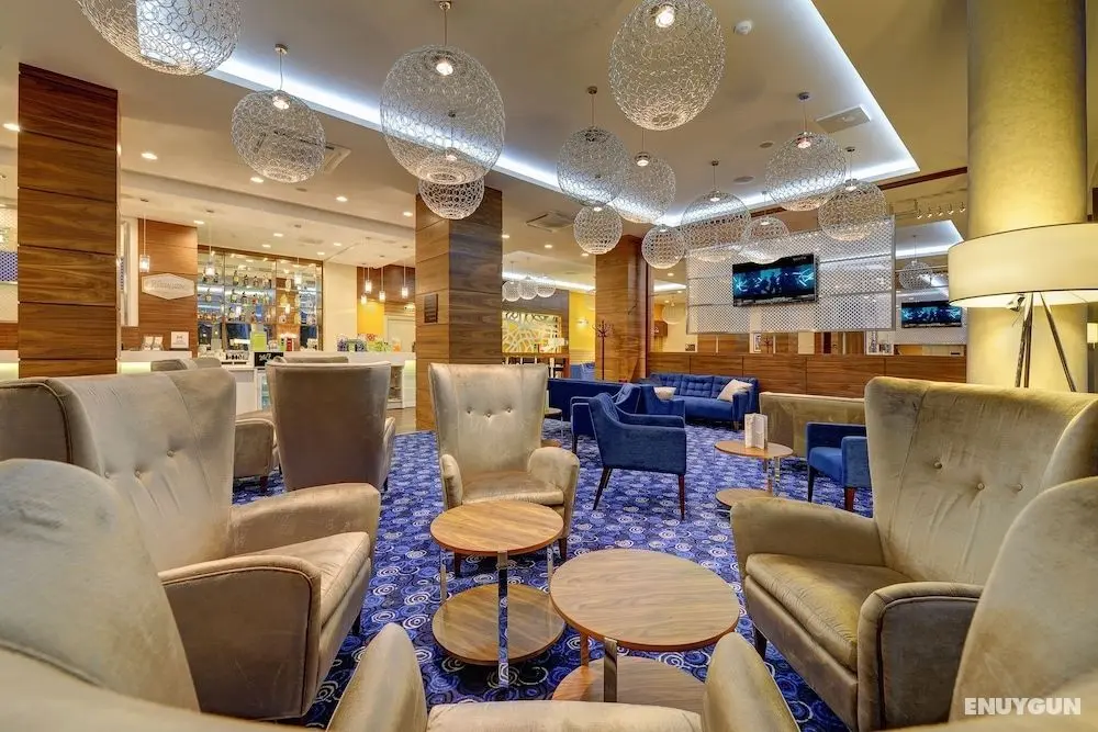 Hampton by Hilton Volgograd Profsoyuznaya - Lobi