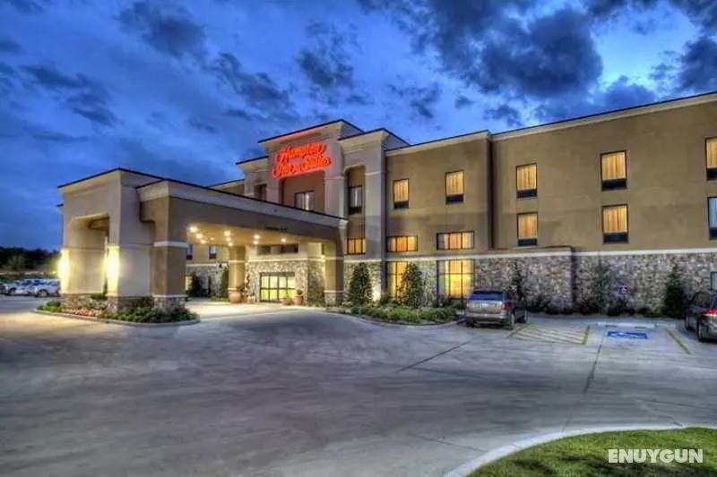Hampton Inn and Suites Ada - Genel