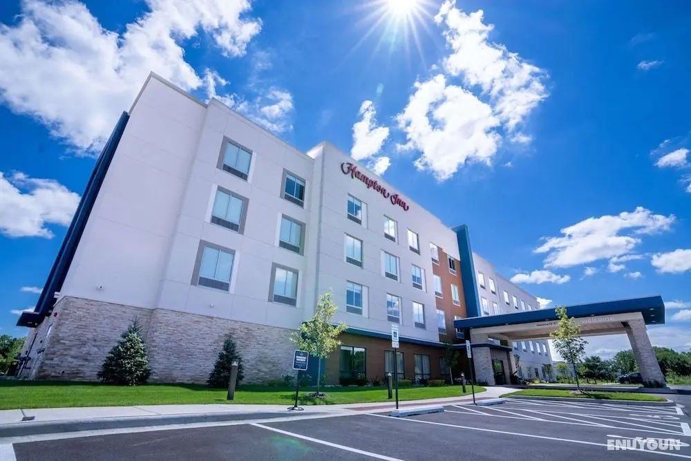 Hampton Inn by Hilton Huntley Chicago - Öne Çıkan Resim