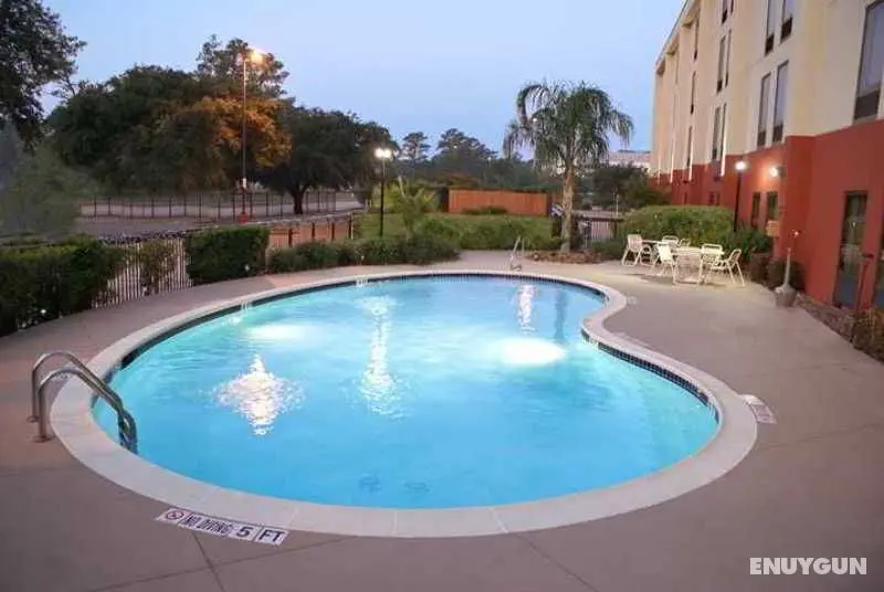 Hampton Inn Houston I-10W Energy Corridor - Havuz