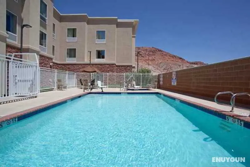 Hampton Inn Moab - Genel