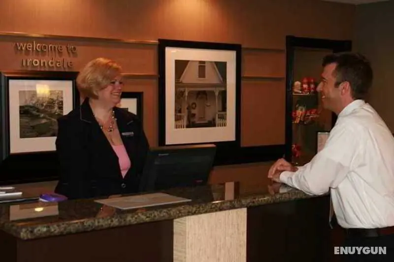 Hampton Inn & Suites Birmingham Airport Area - Genel
