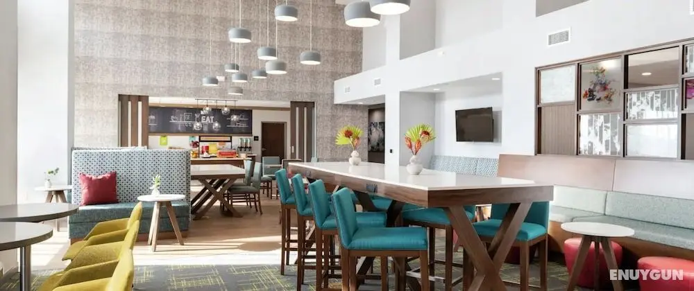 Hampton Inn & Suites Canyon - Lobi