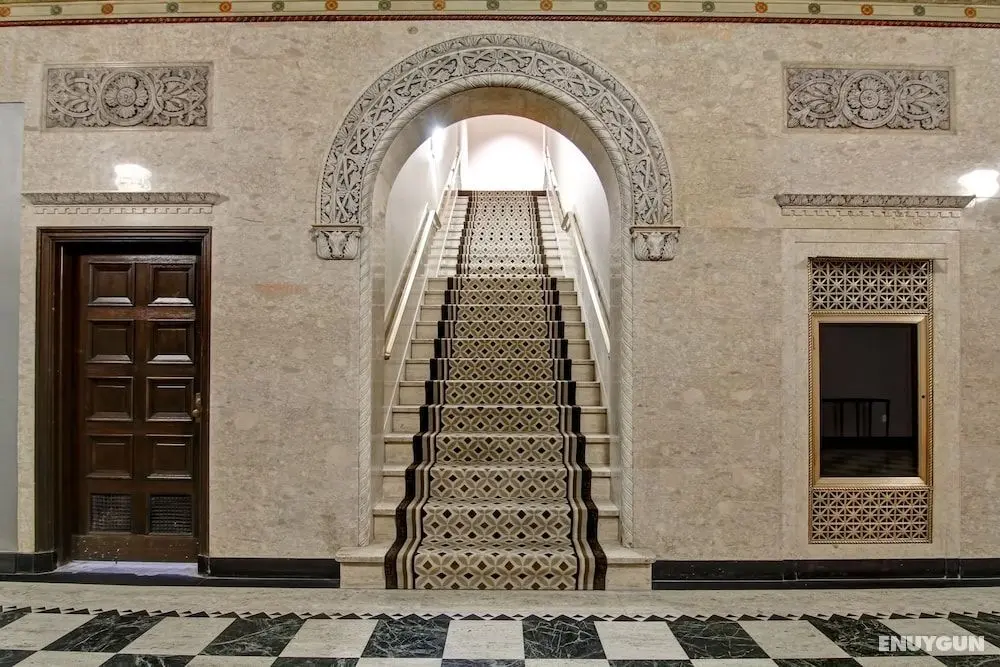 Hampton Inn & Suites Cincinnati-Downtown - Lobi