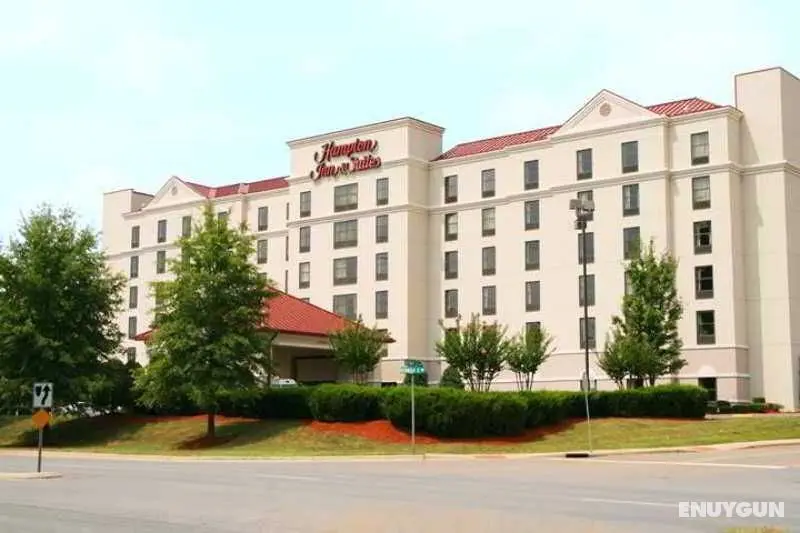 Hampton Inn & Suites Concord/Charlotte - Genel