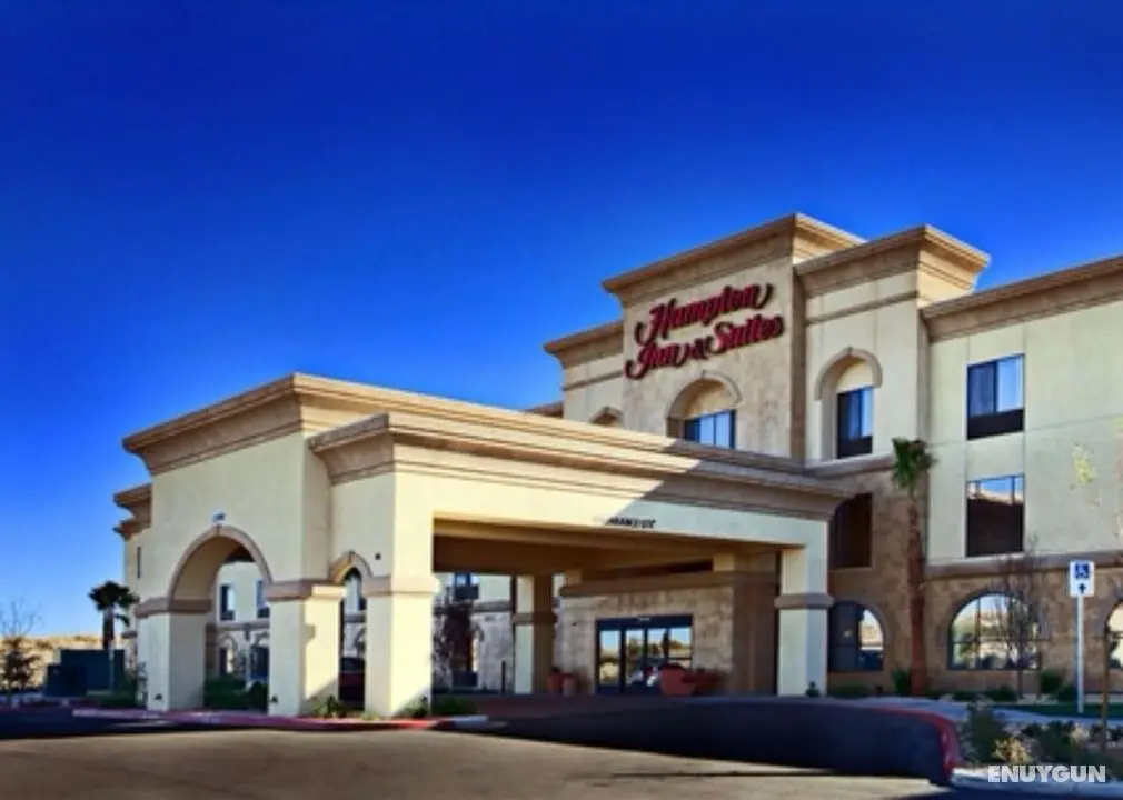 Hampton Inn & Suites Lancaster - Genel