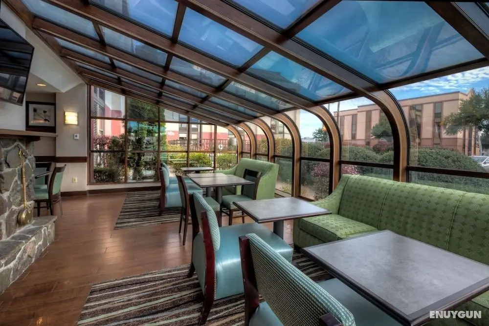 Hampton Inn West Springfield - Lobi