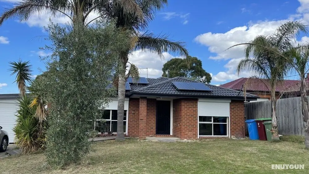 Hampton Park 4BDM Holiday Home Dandenong - Dış Mekan