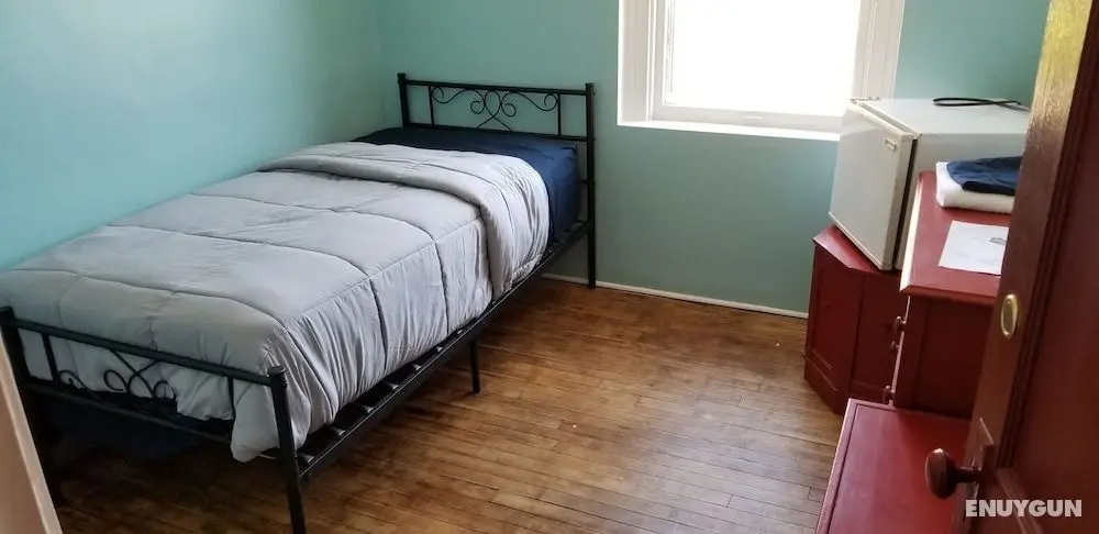 Hamtramck Hostel - Öne Çıkan Resim