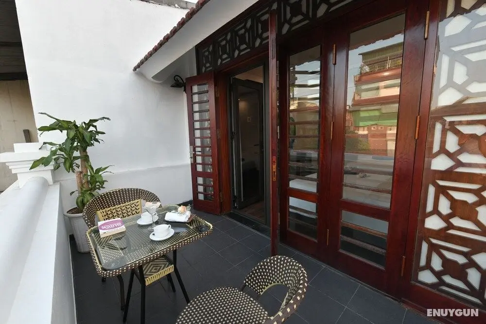 Hanoi Elpis Central Hotel - Oda Manzaraları