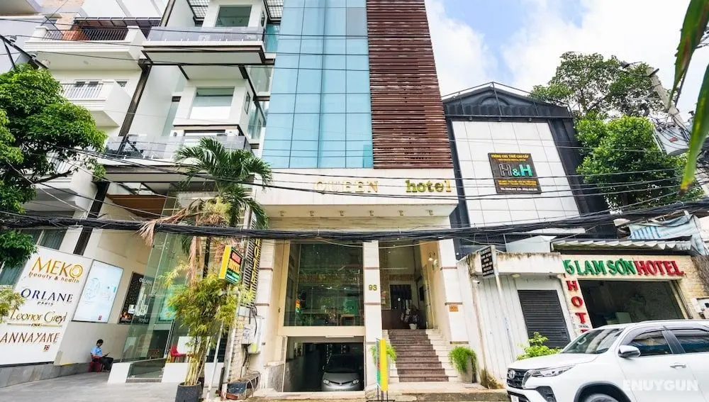 HANZ Queen Airport Hotel Tan Binh - Dış Mekan