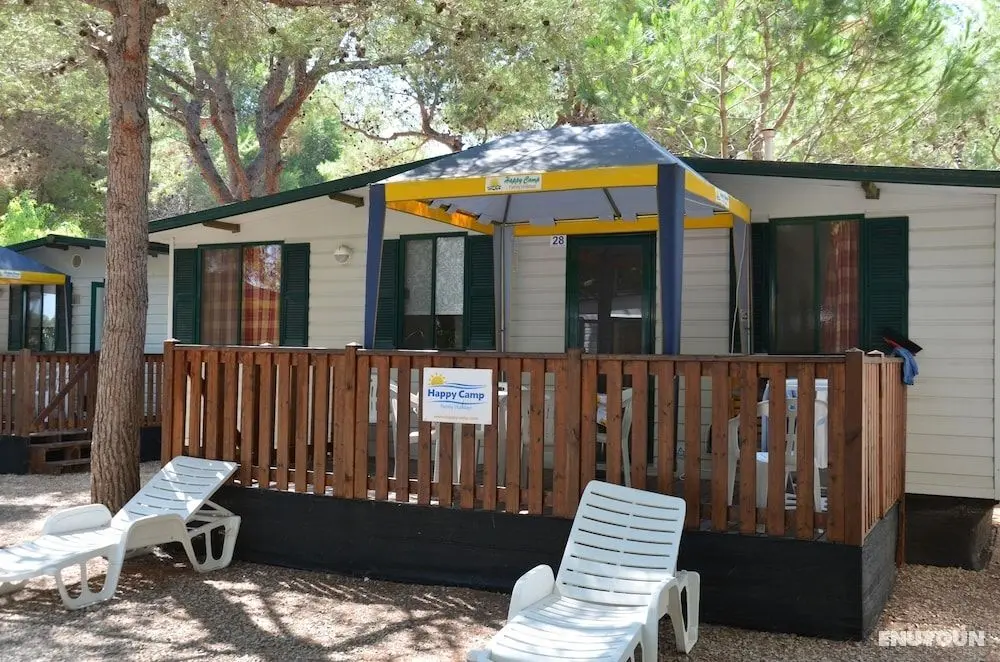 Happy Camp mobile homes in Füred Camping - Öne Çıkan Resim