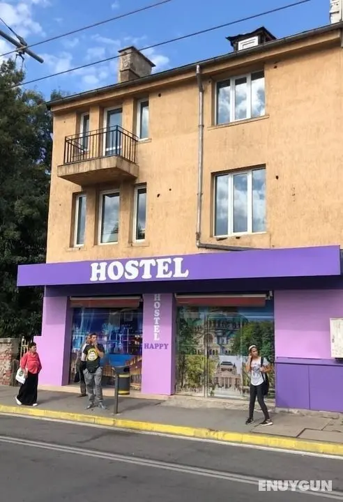 Happy Hostel - Öne Çıkan Resim