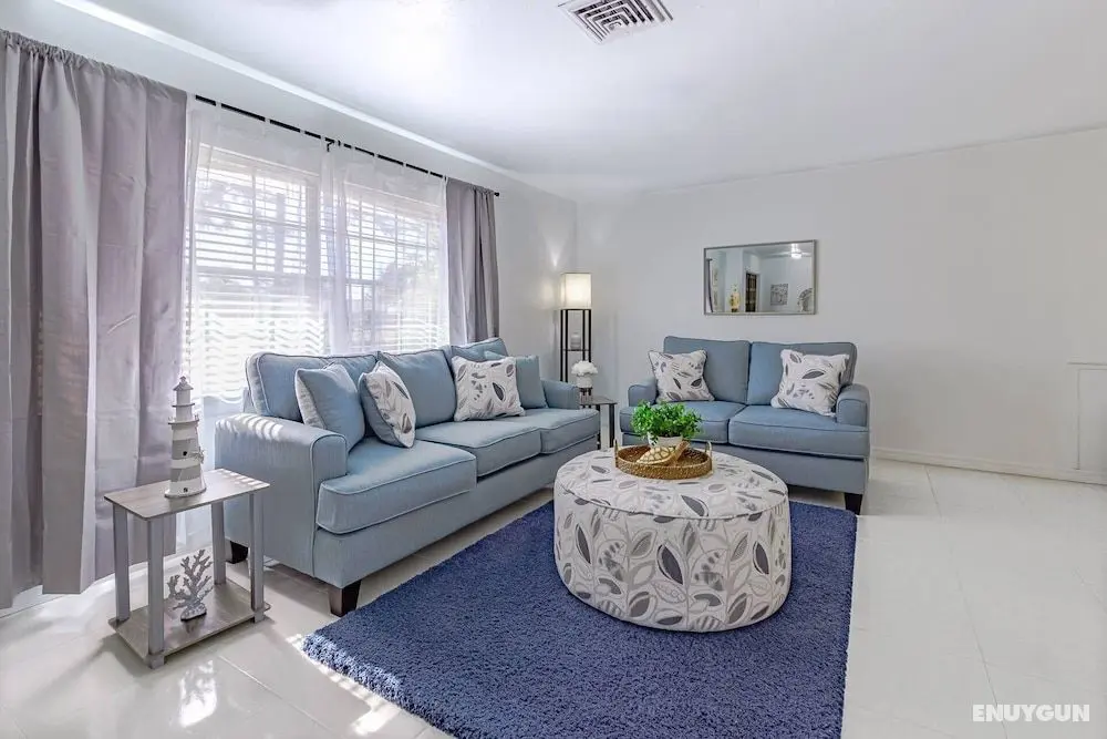 Hardee House in Gulf Gate Neighborhood - Öne Çıkan Resim