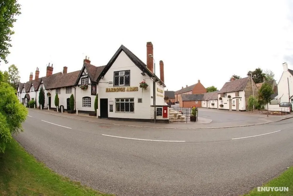 The Hardinge Arms Hotel - Otopark