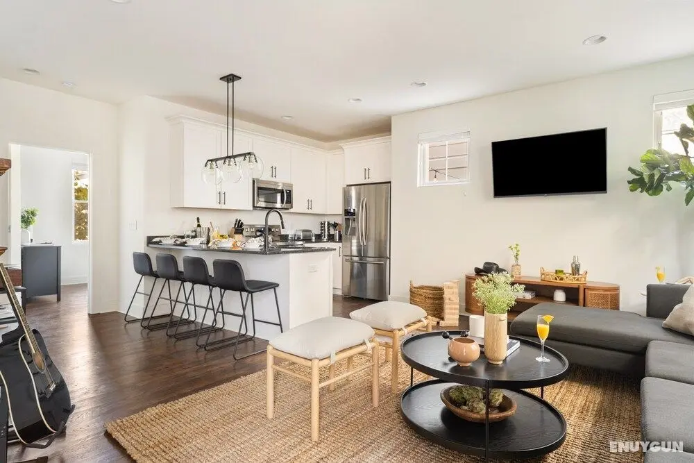 Hart Suite 6 by Avantstay Gorgeous Town House w/ Modern Amenities in Nashville! - Öne Çıkan Resim
