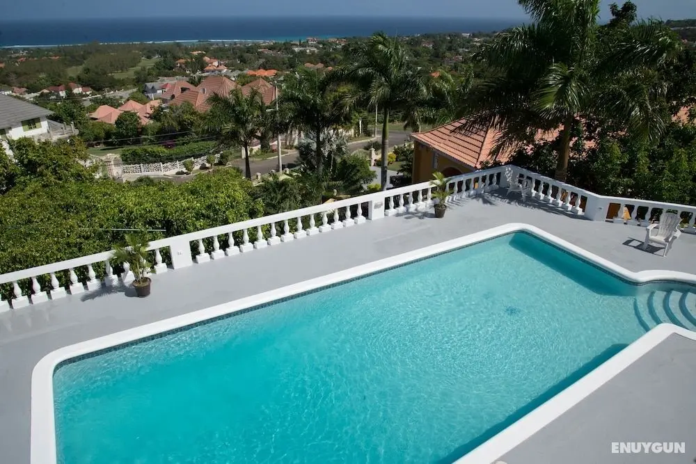 Hatfield South Villa - Öne Çıkan Resim