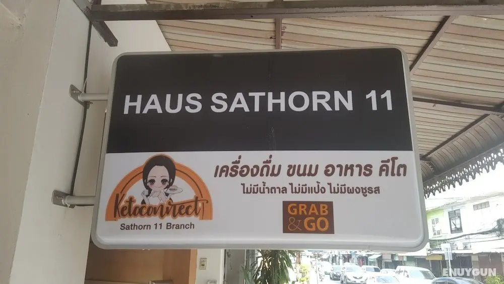 Haus Sathorn 11 Bed & Breakfast - Dış Mekan
