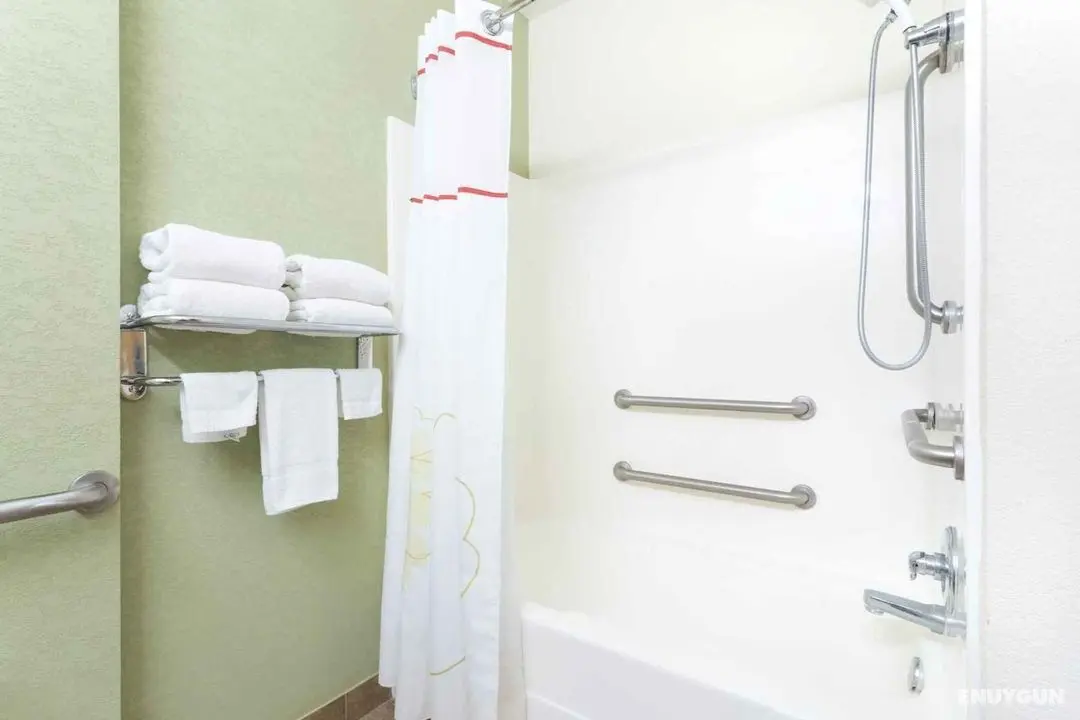 HAWTHORN SUITES BY WYNDHAM KINGSLAND - Genel