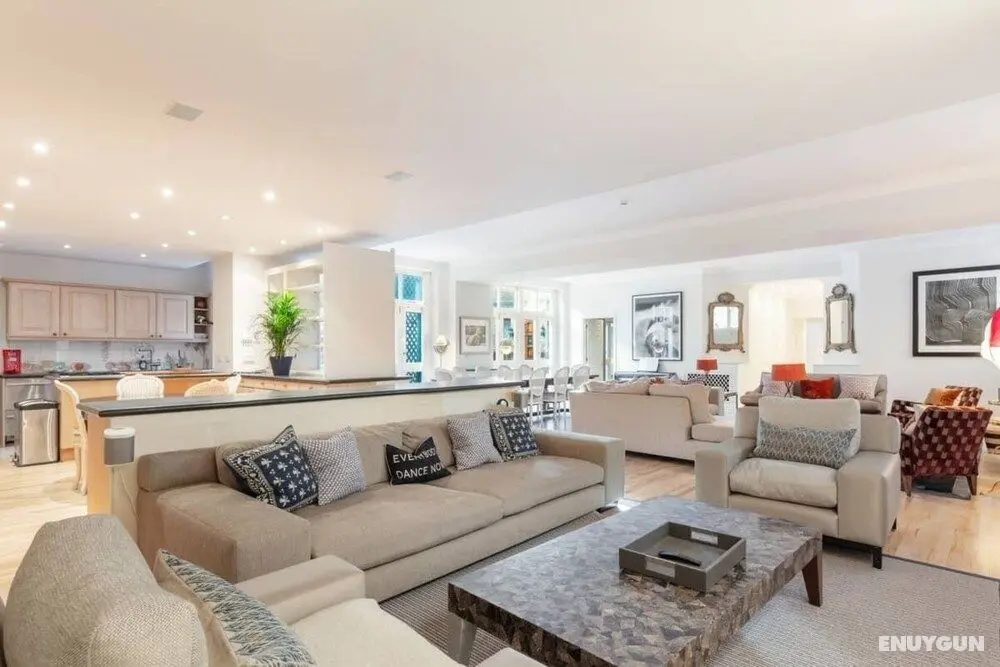 The Heart of Chelsea - Modern & Bright 3bdr Home With Gym, Parking & Patio - Öne Çıkan Resim