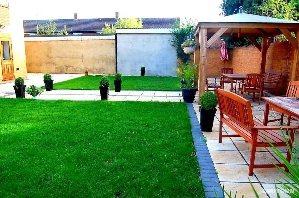 Heathrow Travellers Hub B & B - Öne Çıkan Resim