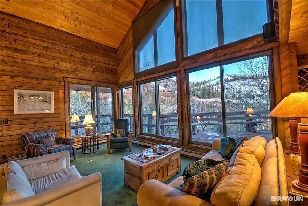 Heavenly Daze Chalet - Öne Çıkan Resim
