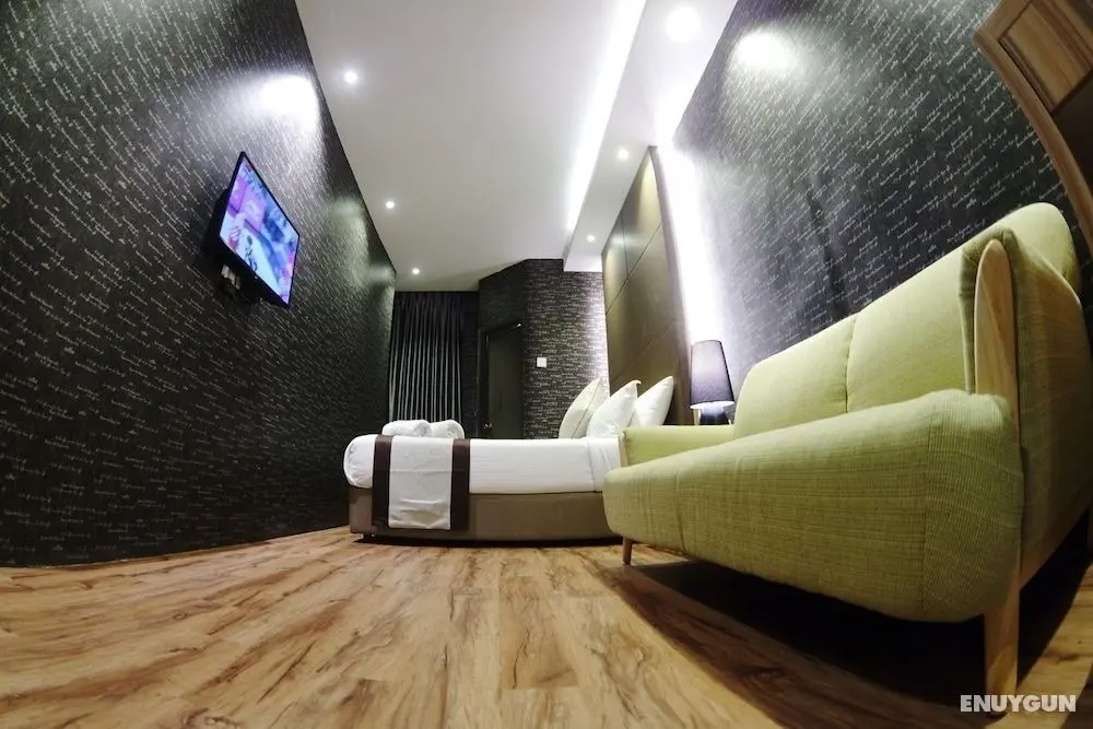 Here Hotel - Öne Çıkan Resim