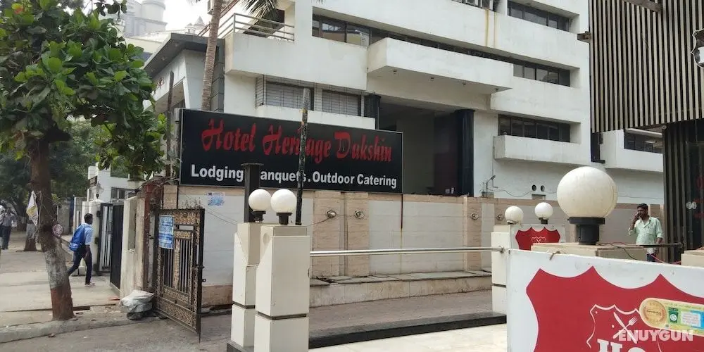 Hotel Heritage Dakshin - Dış Mekan