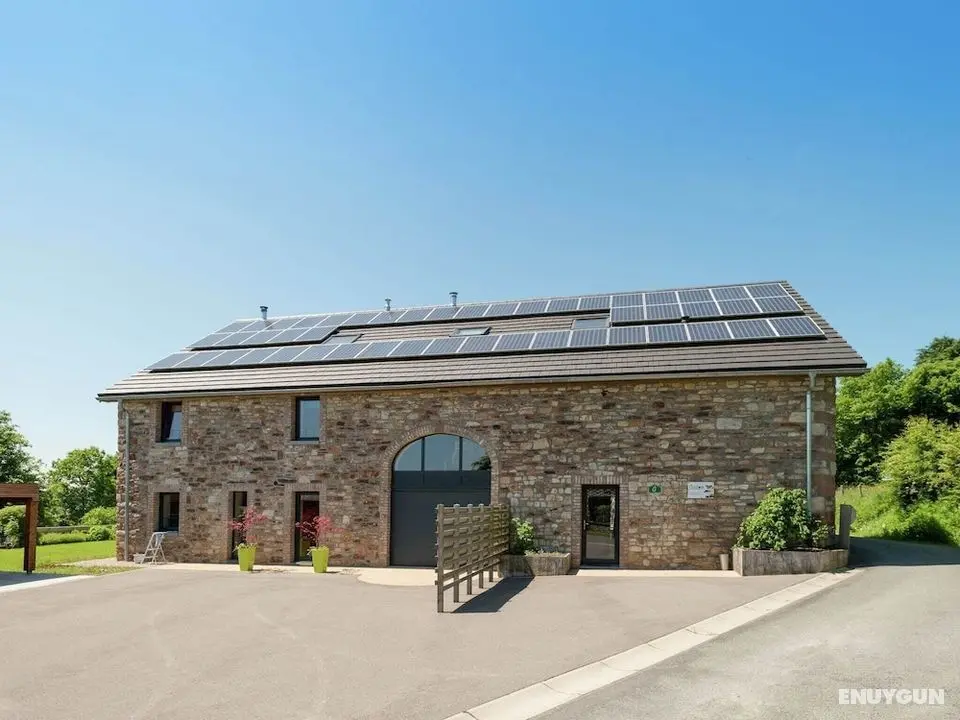 Heritage Holiday Home in Ovifat With Sauna - Öne Çıkan Resim