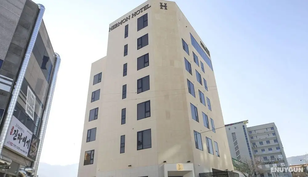 Hermon Hotel Gangseo - Dış Mekan