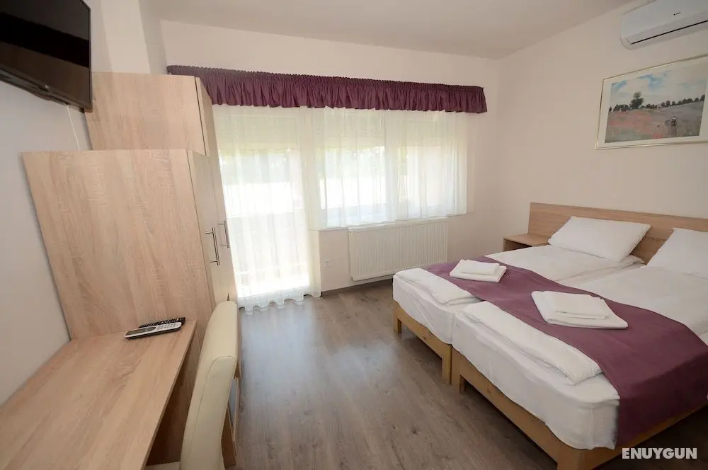 Hévízi Tópark Panzió - Öne Çıkan Resim