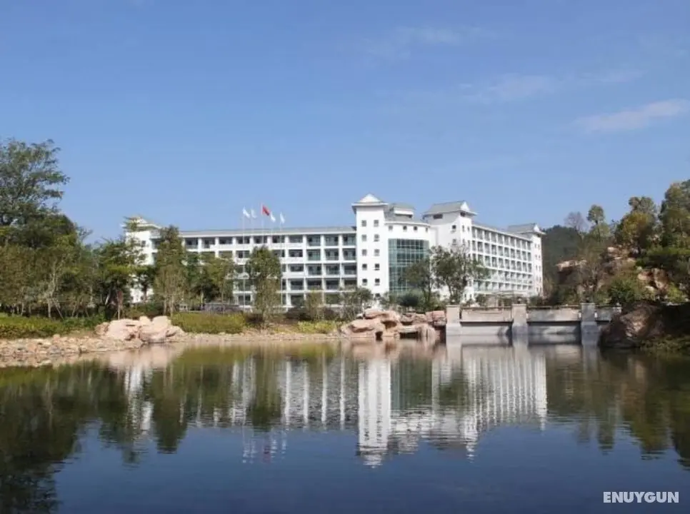Heyuan Mels Welton Evergreen Lake Hotel - Öne Çıkan Resim