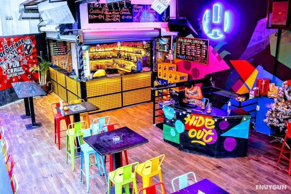 The Hideout - Öne Çıkan Resim