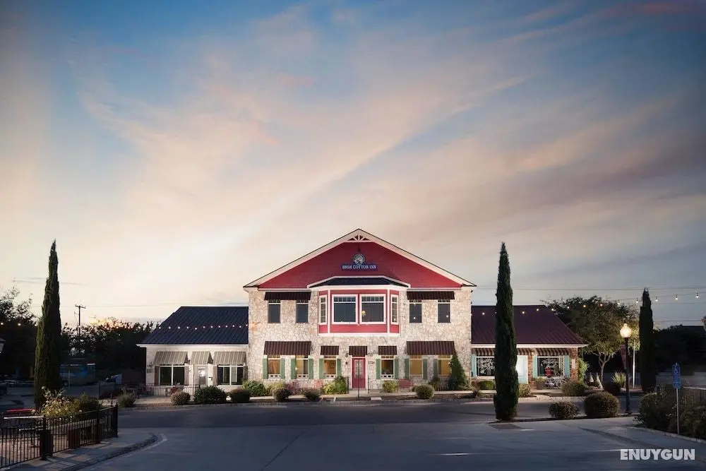 High Cotton Inn - Öne Çıkan Resim