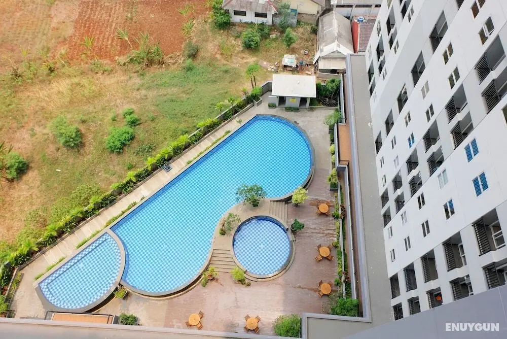 Highest Value Studio Apartment at Parkland Avenue - Havuz