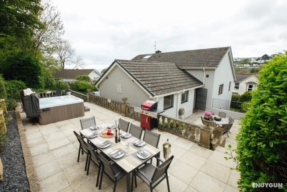 Highwood House - Luxury Cottage Hot Tub Sea Views - Oda