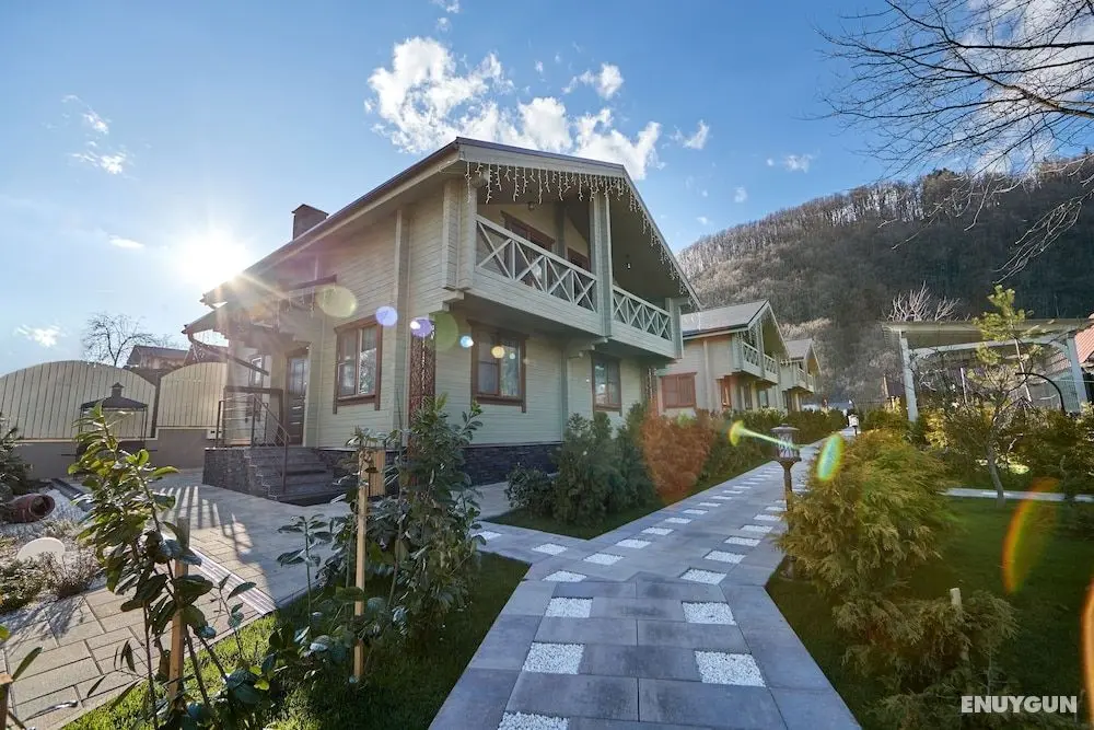HILLS POLYANA Hotel & SPA - Öne Çıkan Resim