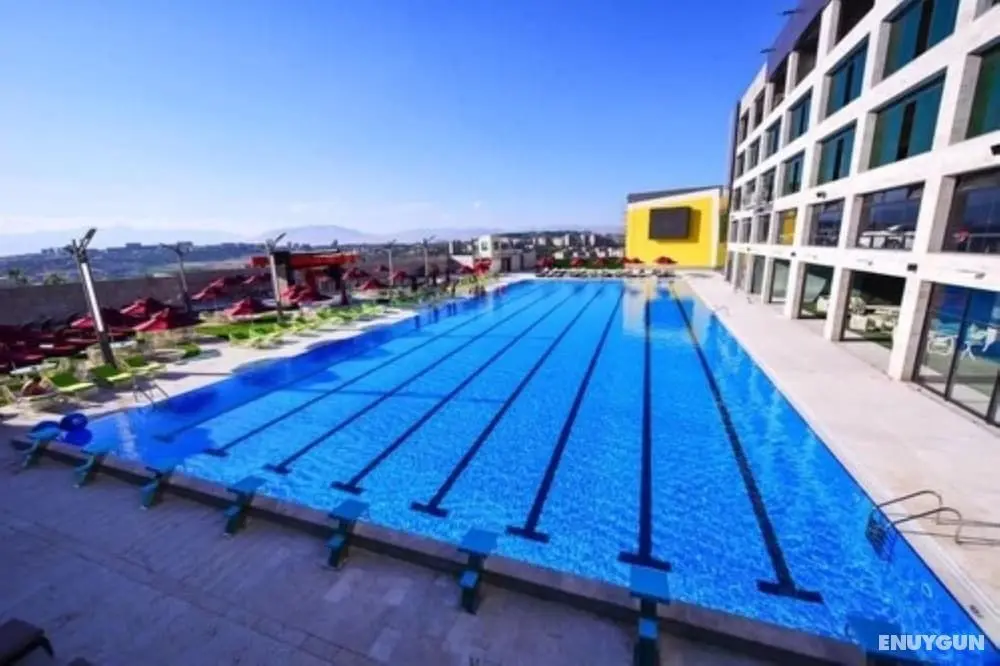 Hills Resort Hotel - Havuz