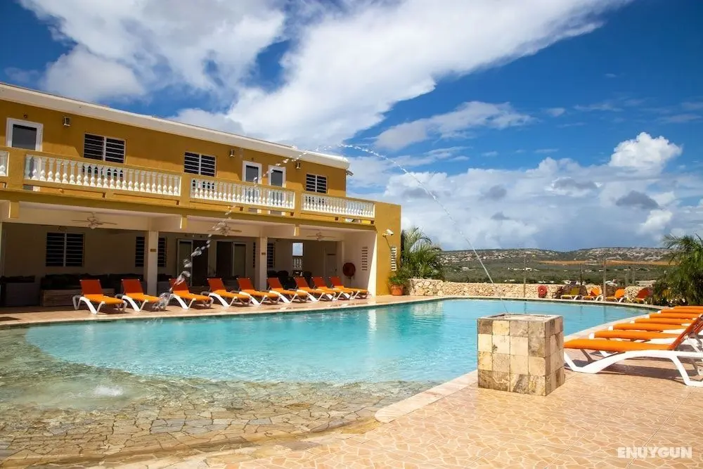 Hillside Resort - Öne Çıkan Resim