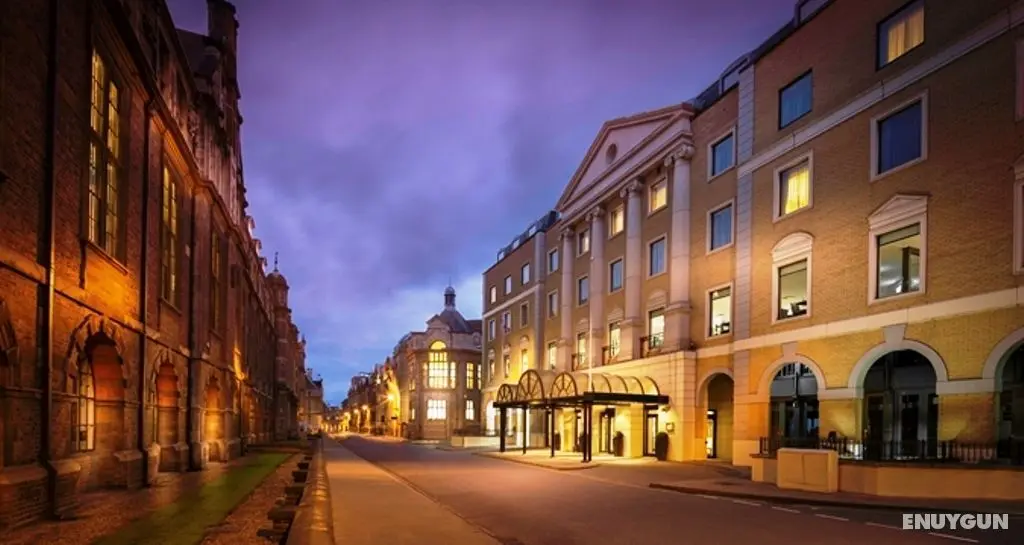 Hilton Cambridge City Centre - Genel