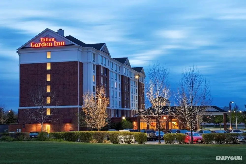 Hilton Garden Inn Hoffman Estates - Dış Mekan